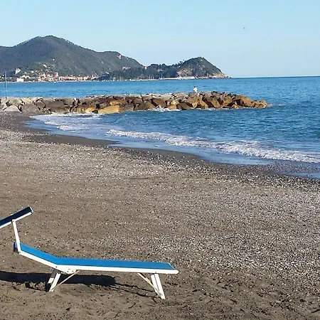 Tutti Al Mare Apartman Lavagna