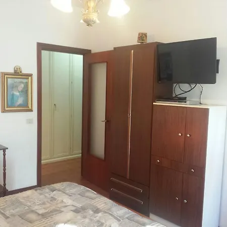 Tutti Al Mare Apartment *